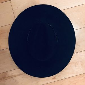 Other - FREE PEOPLE HAT Other - FREE PEOPLE HAT